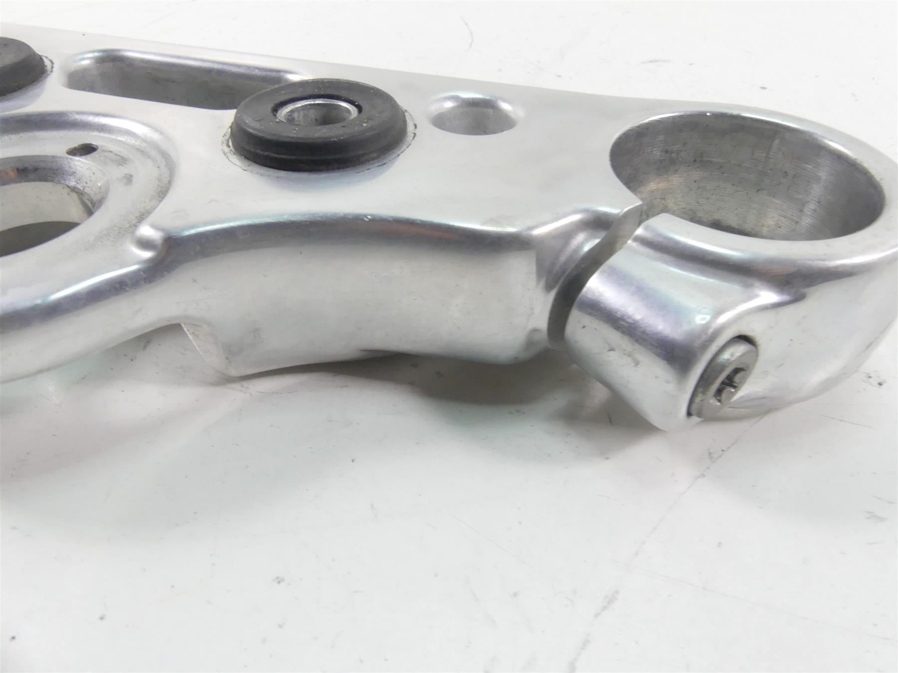 2010 Harley FXDWG Dyna Wide Glide Upper Triple Tree Steering Clamp 49mm 46700-08 {{ shop.shopifyCountryName }} - Mototech271