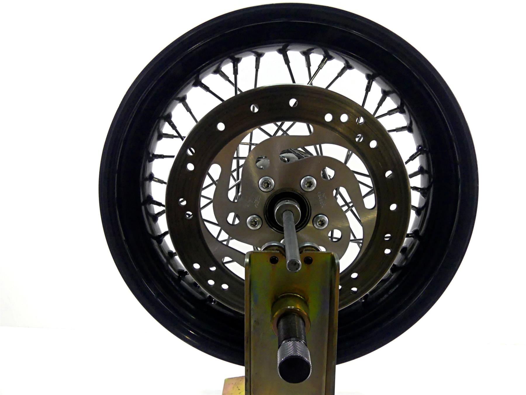 2017 Harley Dyna FXDB Street Bob Straight Rear Wheel Rim 17x4.5 41430-09A {{ shop.shopifyCountryName }} - Mototech271