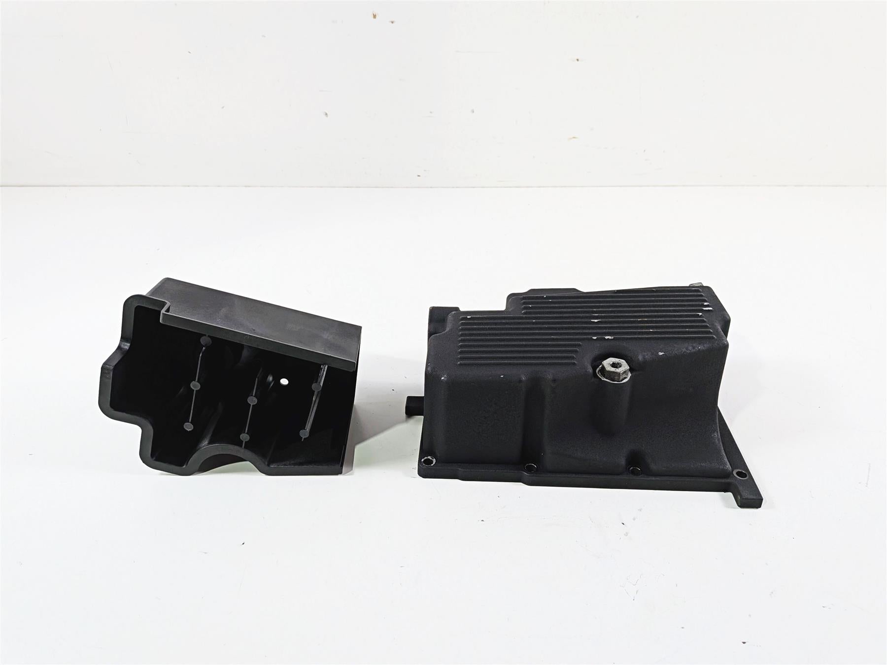 2007 Harley Dyna FXDB Street Bob Transmission Oil Pan & Baffle Set 26071-02 {{ shop.shopifyCountryName }} - Mototech271