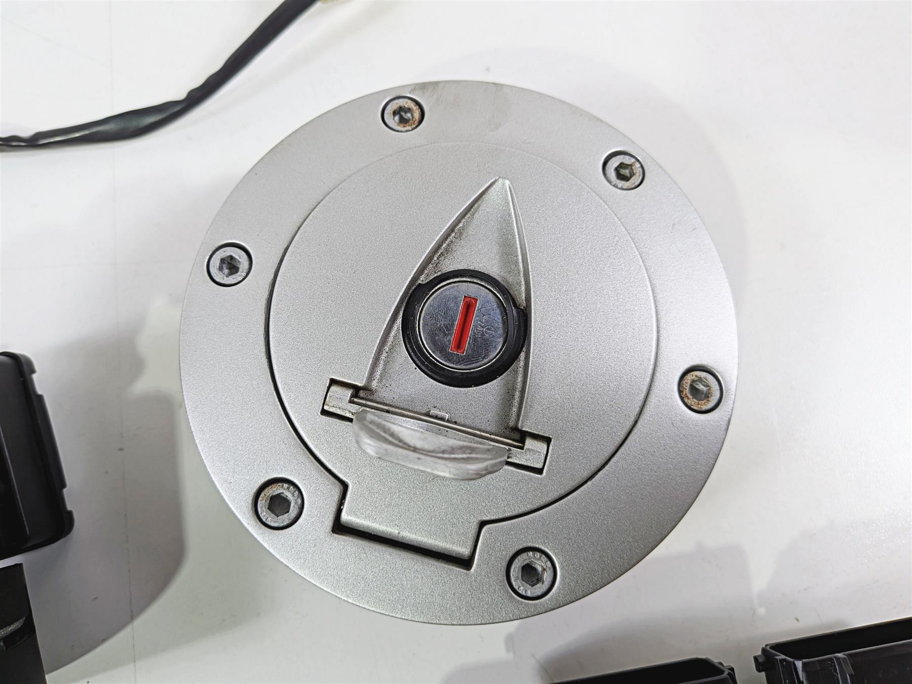 2015 KTM 1290 R Super Duke Cdi Immobilizer Ignition Switch Key Lock 61311066244-Mototech271
