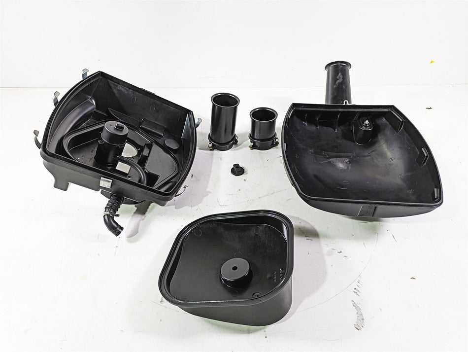 2013 Harley VRSCDX Night Rod Sp Air Box Cleaner Breather Filter 29435-05 {{ shop.shopifyCountryName }} - Mototech271