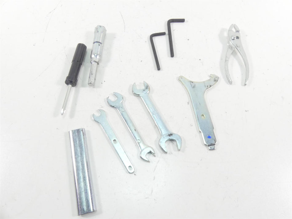 2003 Honda VTX1800 C Owners Tools Tool Kit + Bag 89010-MCH-010 {{ shop.shopifyCountryName }} - Mototech271