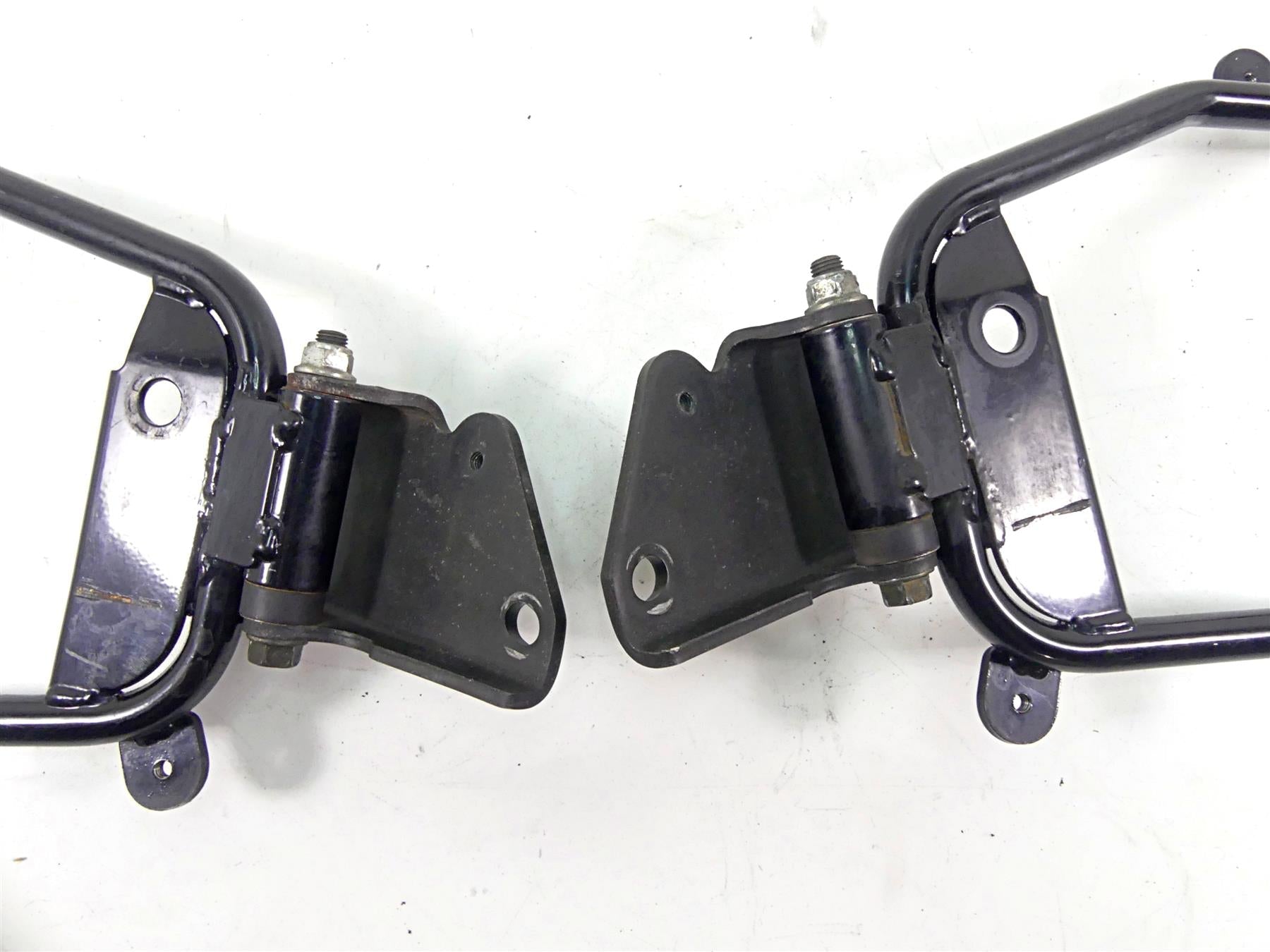 2007 Honda VTX1800 T2 Saddlebag Luggage Mount Bracket Set 08L56-MCV-100J {{ shop.shopifyCountryName }} - Mototech271