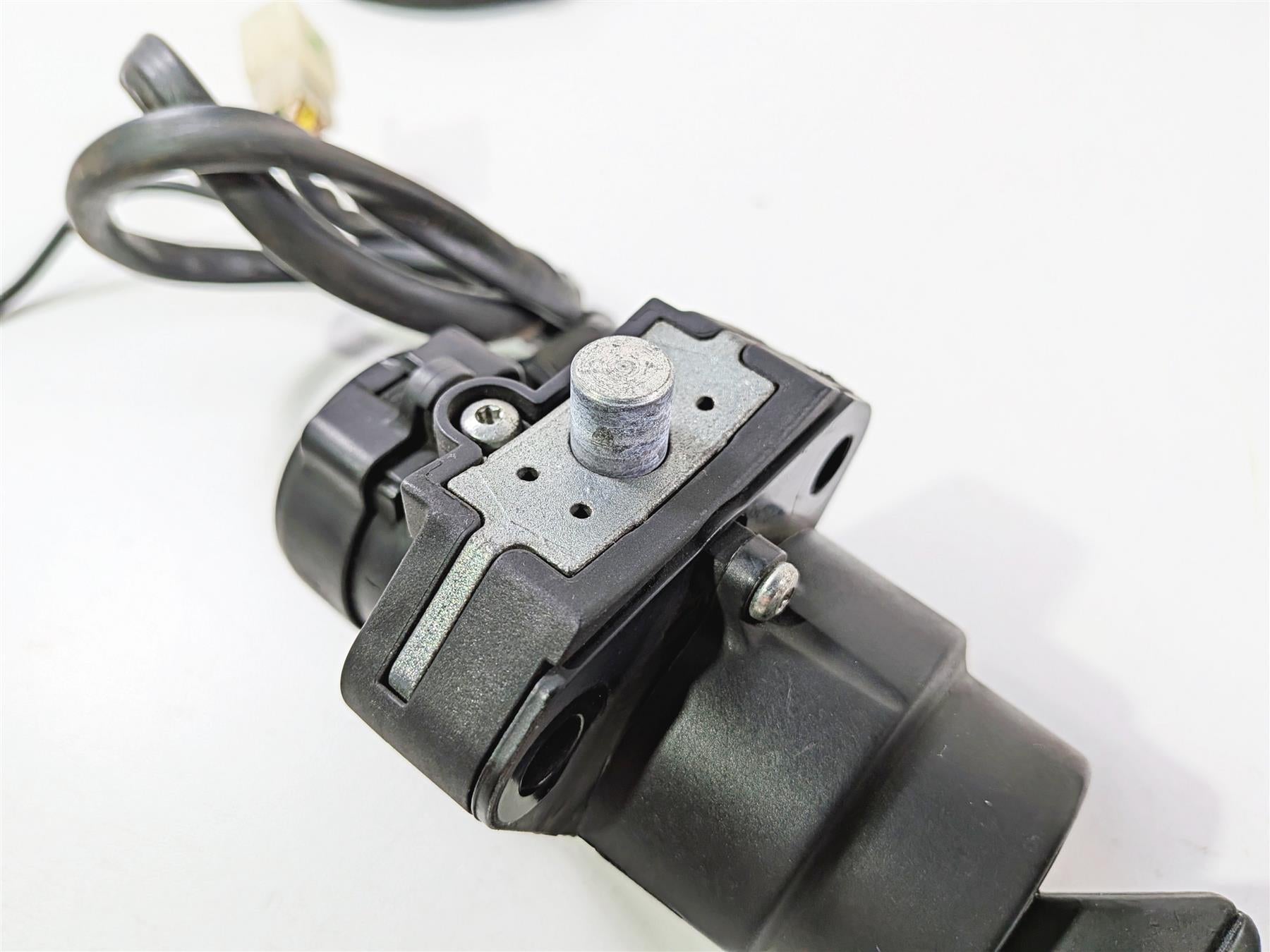 2014 Aprilia RSV4 RR Factory Speedo Ignition Switch Key Cdi Set 14K CM228217 {{ shop.shopifyCountryName }} - Mototech271