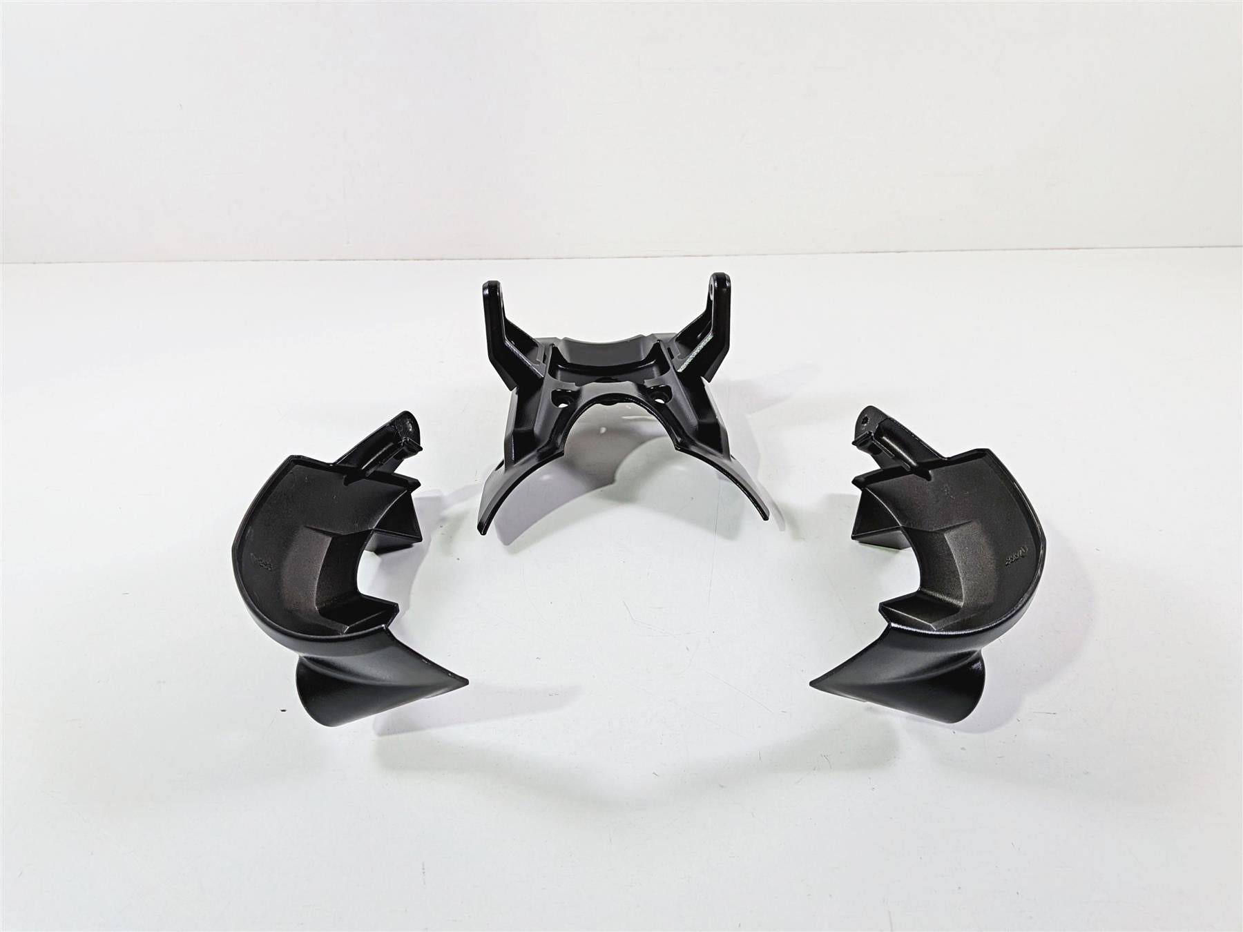2009 Yamaha VMX17 V-Max 1700 Gauge Headlight Stay Crown Support 2S3-23437-00-00-Mototech271