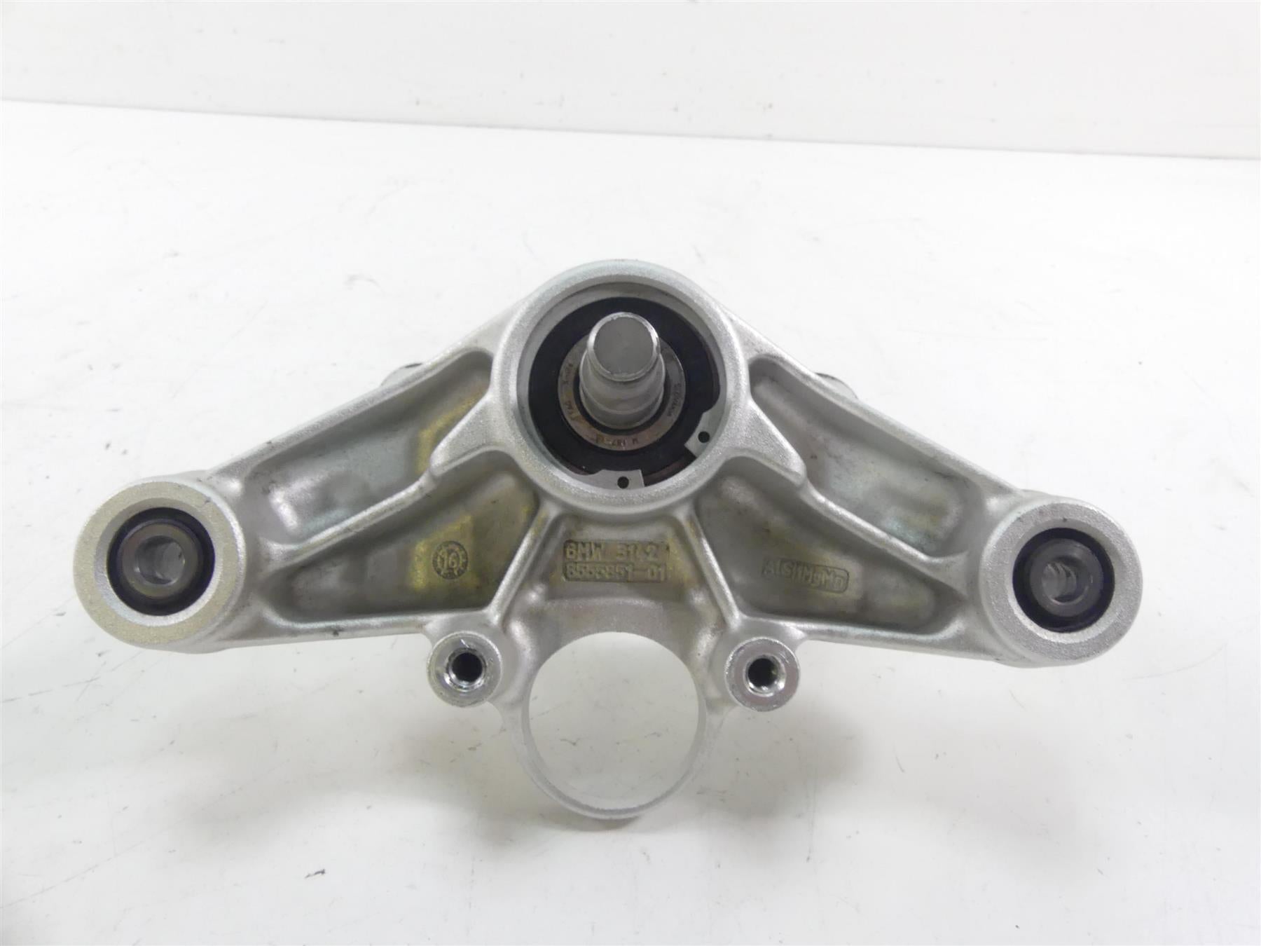 2017 BMW R1200GS GSW K50 Upper Triple Tree Steering Clamp 31428555849 8555851 {{ shop.shopifyCountryName }} - Mototech271