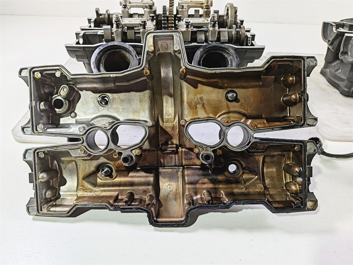 2009 Yamaha VMX17 V-Max 1700 Engine Cylinder Head Set - Read 2S3-11103-09-Mototech271