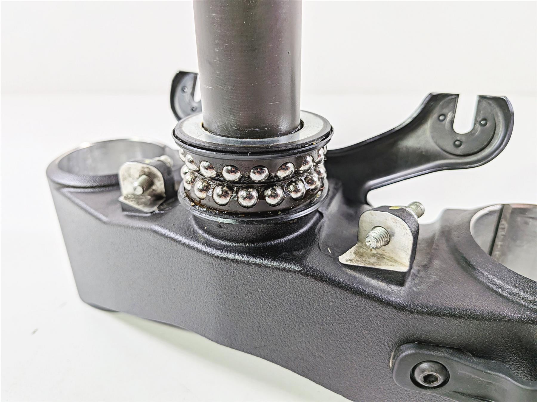 2011 Ducati Streetfighter 1098 S Lower Triple Tree Clamp Ohlins 56mm 34220571A {{ shop.shopifyCountryName }} - Mototech271