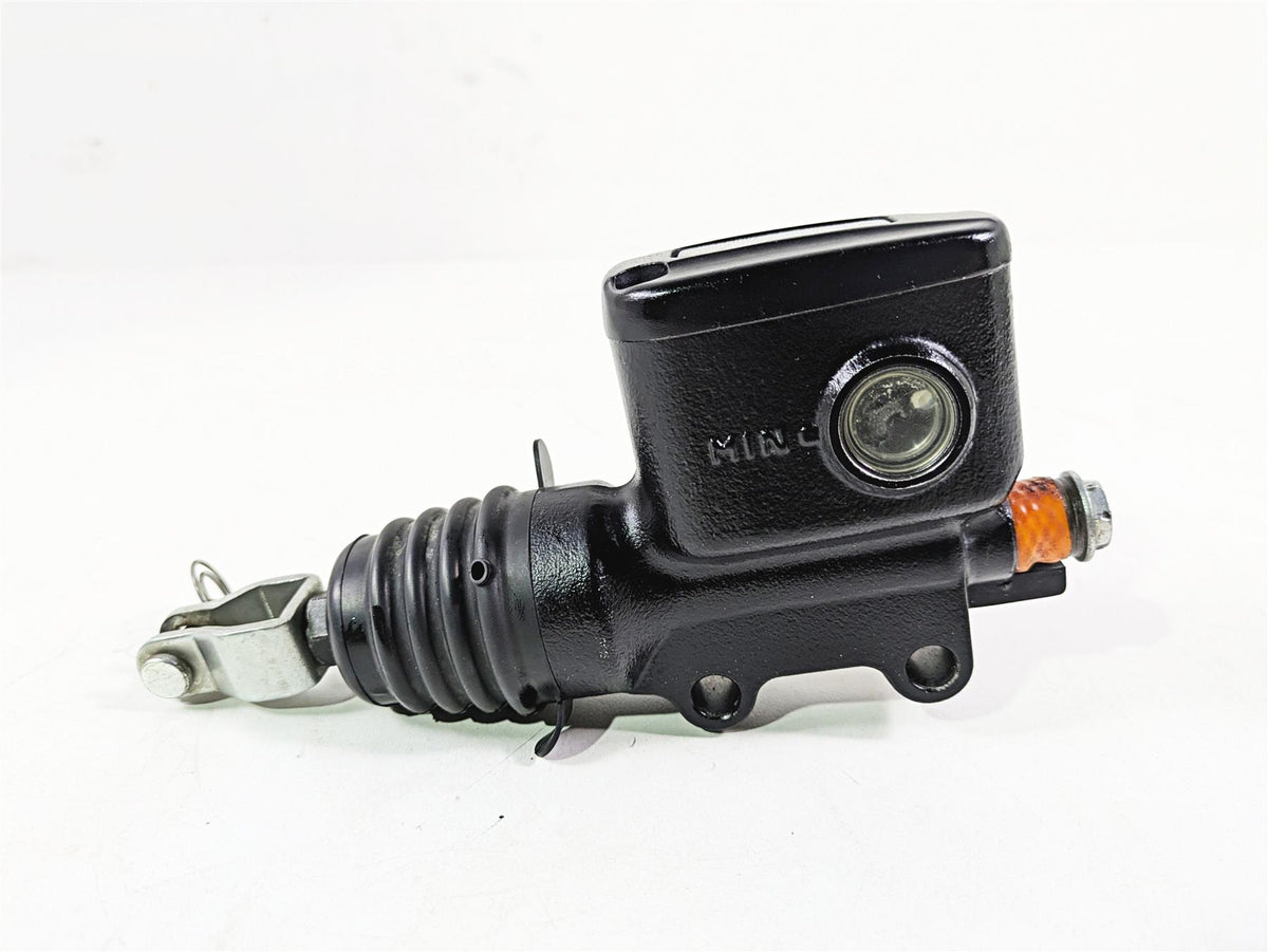 2021 Harley Softail FXST Standard Rear Brake Master Cylinder 5/8" 41700460 {{ shop.shopifyCountryName }} - Mototech271