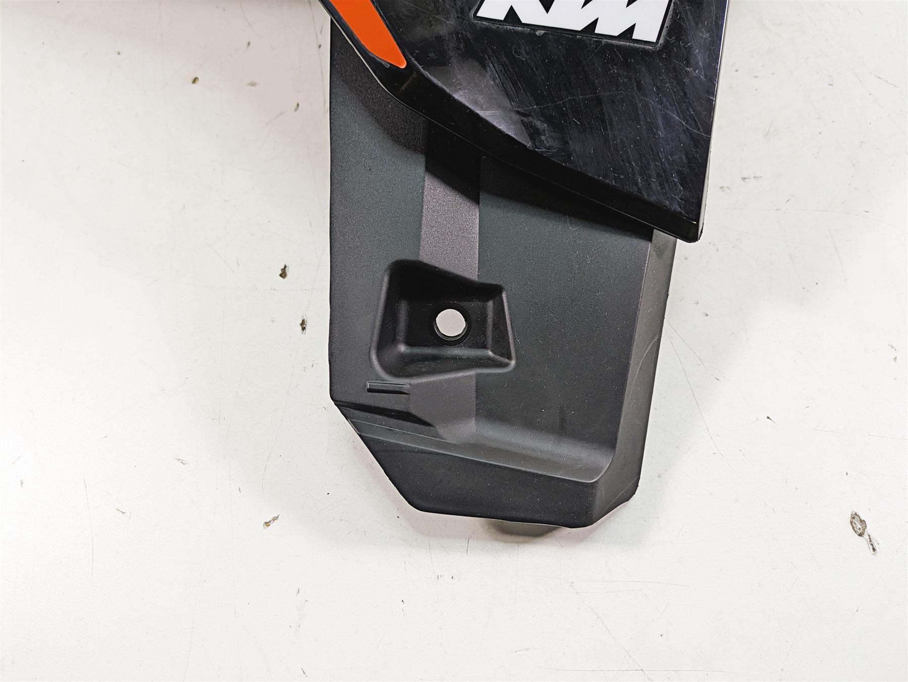 2020 KTM 1290 Super Adventure R Right Tank Fairing Cover Set -Read 6070810300033 {{ shop.shopifyCountryName }} - Mototech271