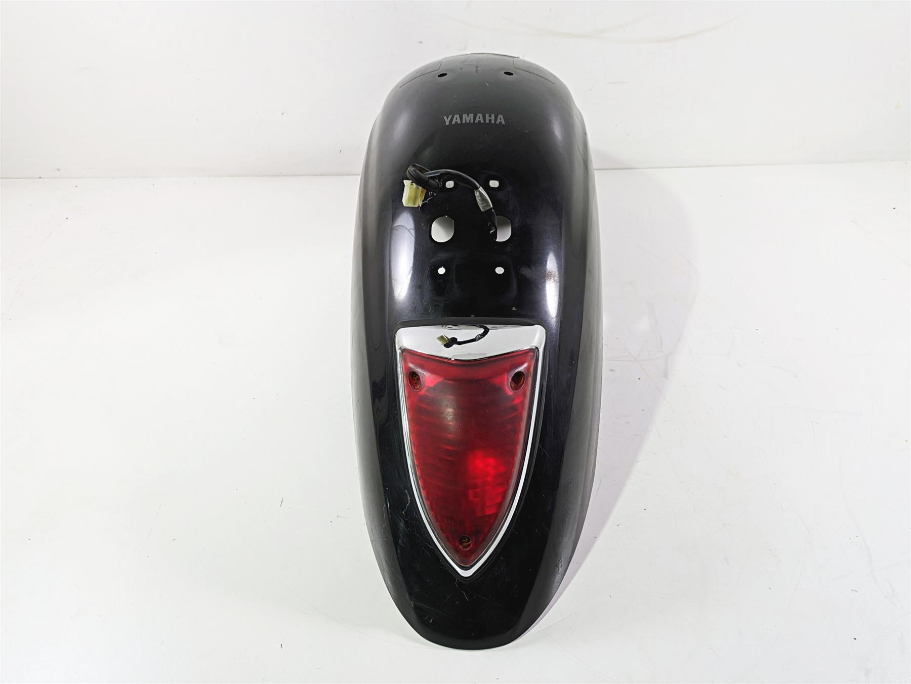 2007 Yamaha XVS1300 V-Star Rear Fender & Taillight Tail Light 3D8-21610-00 {{ shop.shopifyCountryName }} - Mototech271