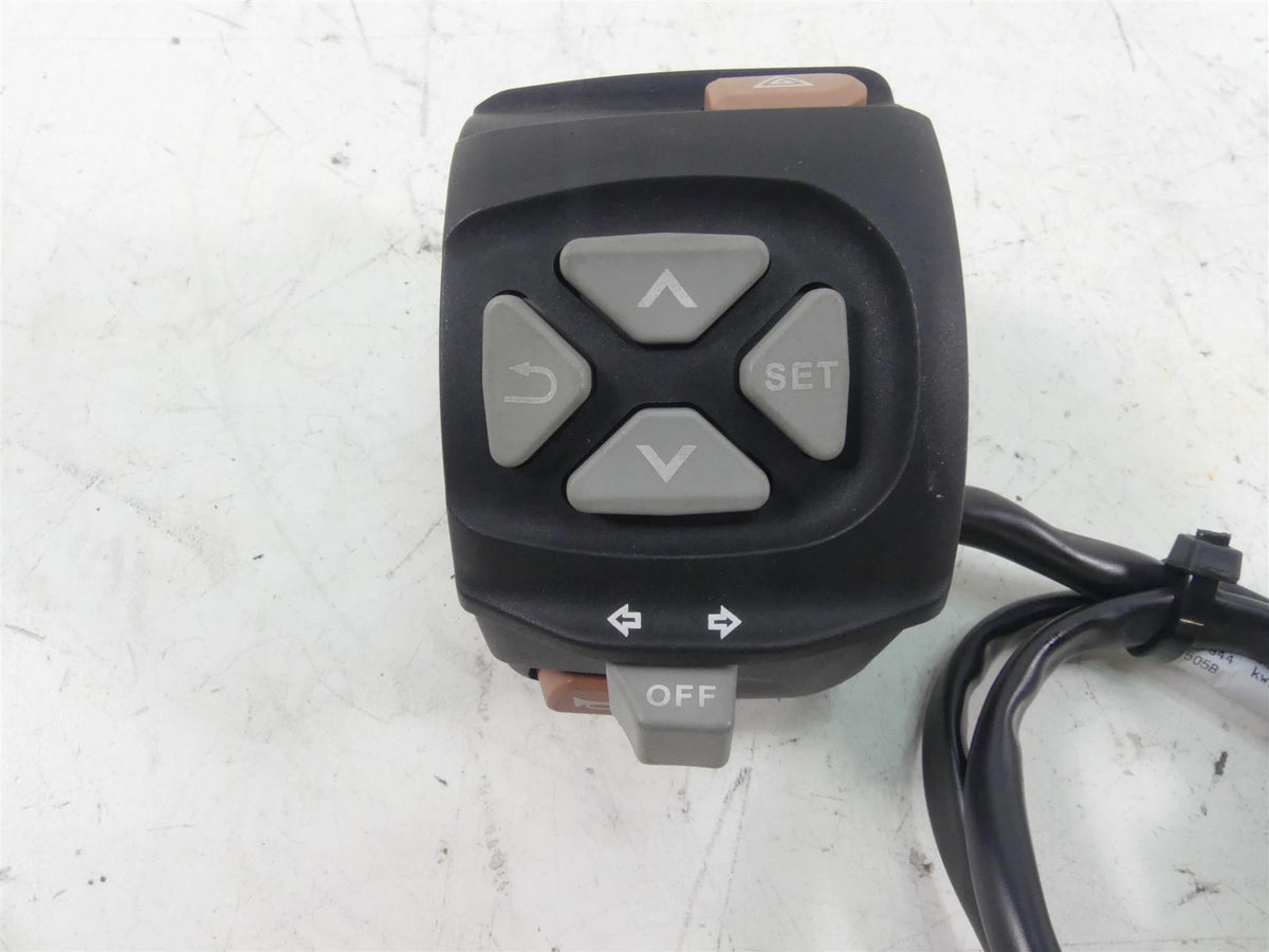 2015 KTM 1290R Super Duke Left Hand Turn Signal Light Control Switch 60311070100 {{ shop.shopifyCountryName }} - Mototech271