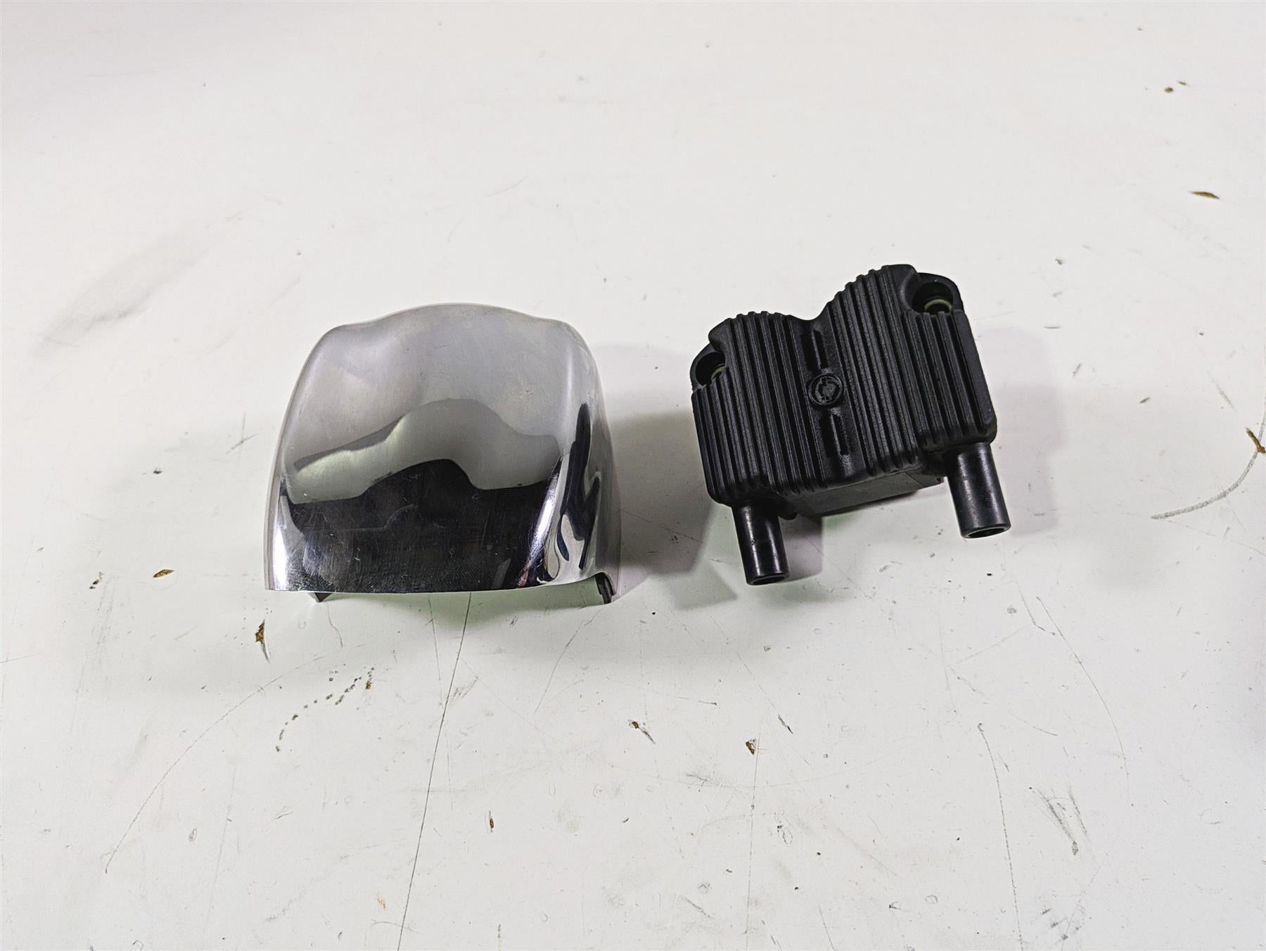 2003 Harley Softail FXSTDI Deuce 100th Ignition Coil & Chrome Cover 31743-01 | Mototech271