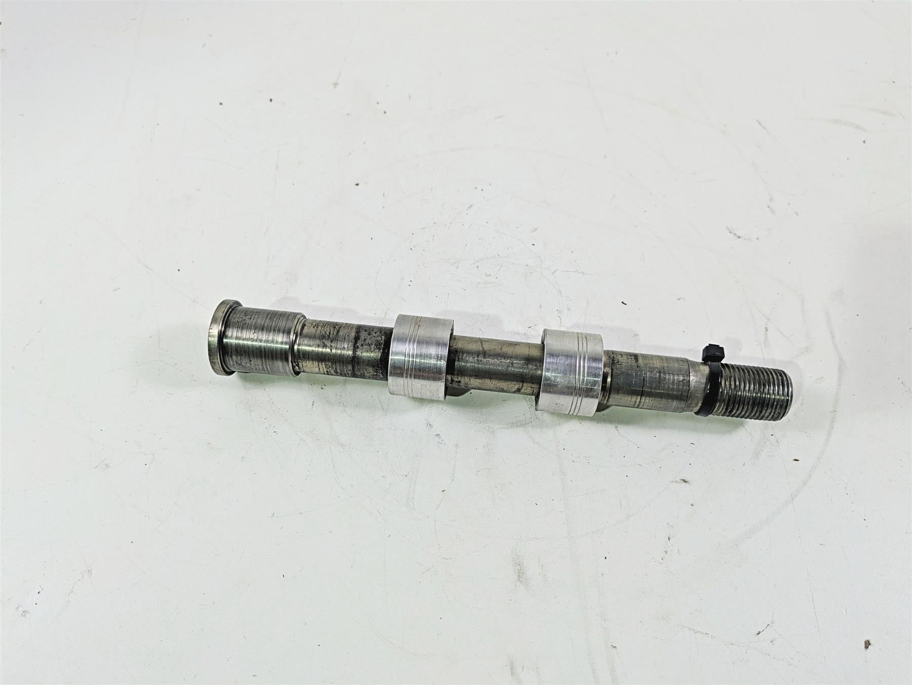 2020 Harley Softail FXST Standard Front Wheel Spindle Axle 43000081 {{ shop.shopifyCountryName }} - Mototech271