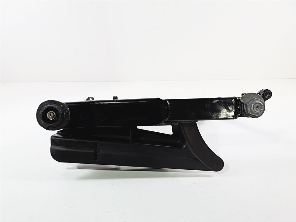 2006 Harley Touring FLHTCU SE CVO Electra Glide Swingarm Swing Arm 47549-02