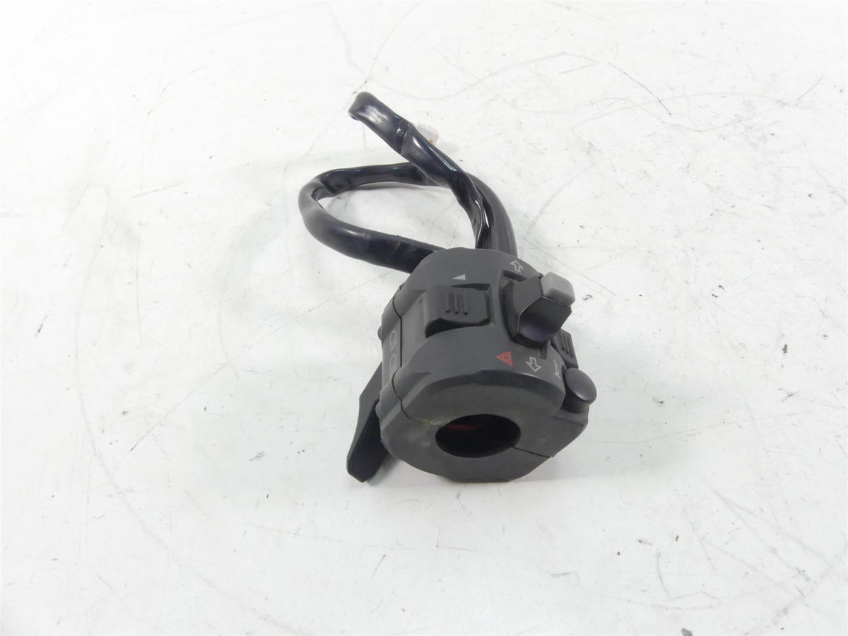 2018 Ducati Hypermotard 939 SP Left Hand Blinker Control Switch -Read 65110142A {{ shop.shopifyCountryName }} - Mototech271