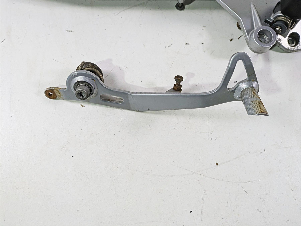2009 BMW R1200RT K26 Right Footpegs + Bracket & Brake Lever Pedal 46717675290 {{ shop.shopifyCountryName }} - Mototech271