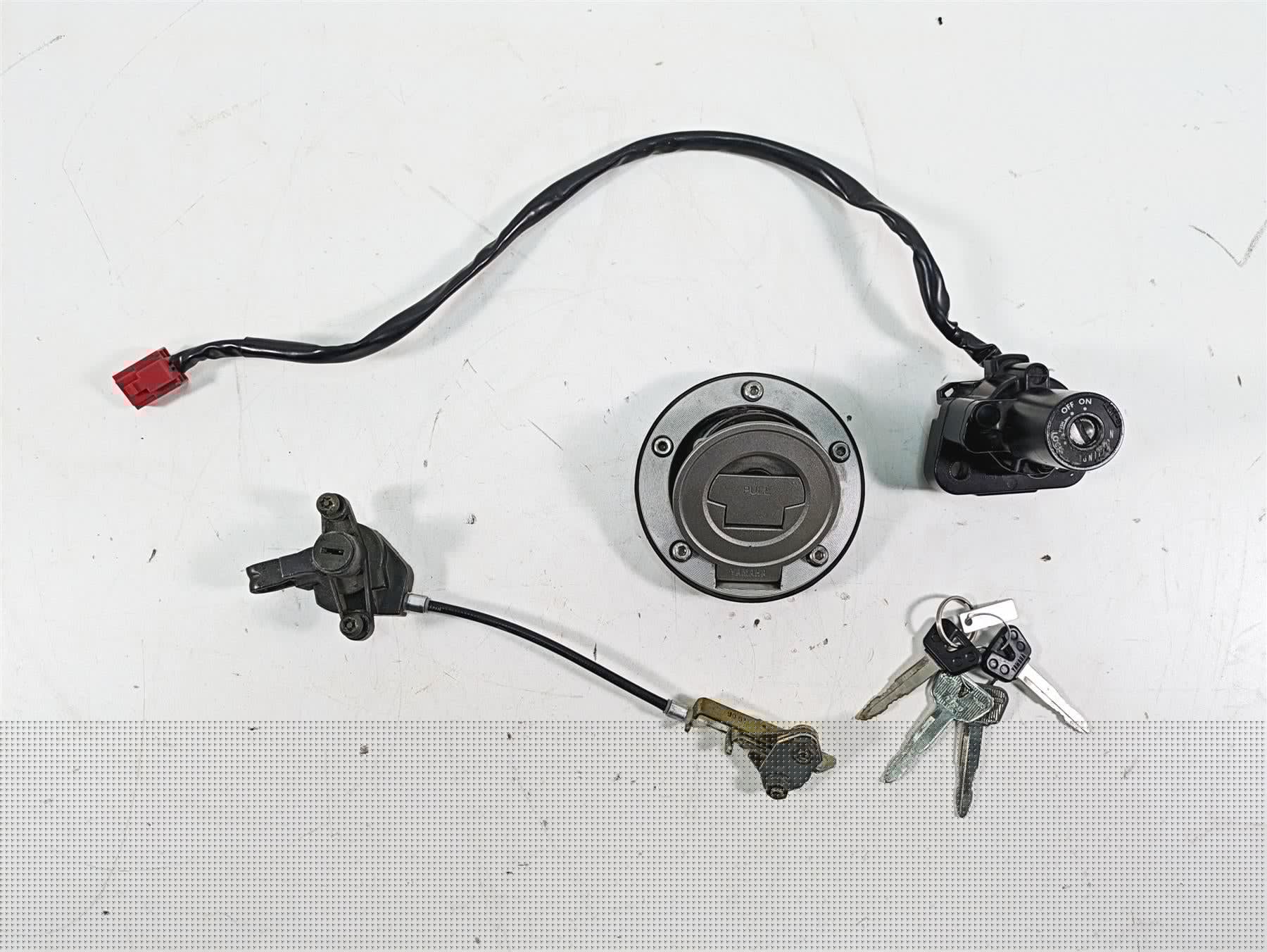 2002 Yamaha FZ1 FZS1000 Fazer Ignition Switch Key Lock Set 5LV-82501-10-00 {{ shop.shopifyCountryName }} - Mototech271