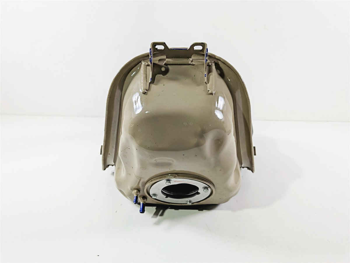 2016 Yamaha YZF R1 RN32 Fuel Gas Petrol Tank 2CR-YK241-00-P4 2CR-24110-00-P3 {{ shop.shopifyCountryName }} - Mototech271