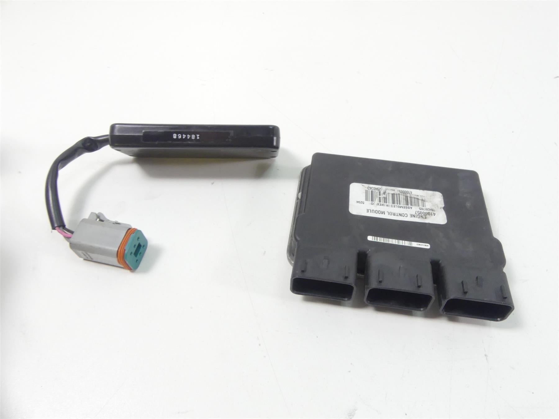 2016 Harley Touring FLTRX Road Glide Cdi Ecm Ecu Engine Control Module + Vance Hines Fuelpak Fp3 41000057 184468 66005 {{ shop.shopifyCountryName }} - Mototech271
