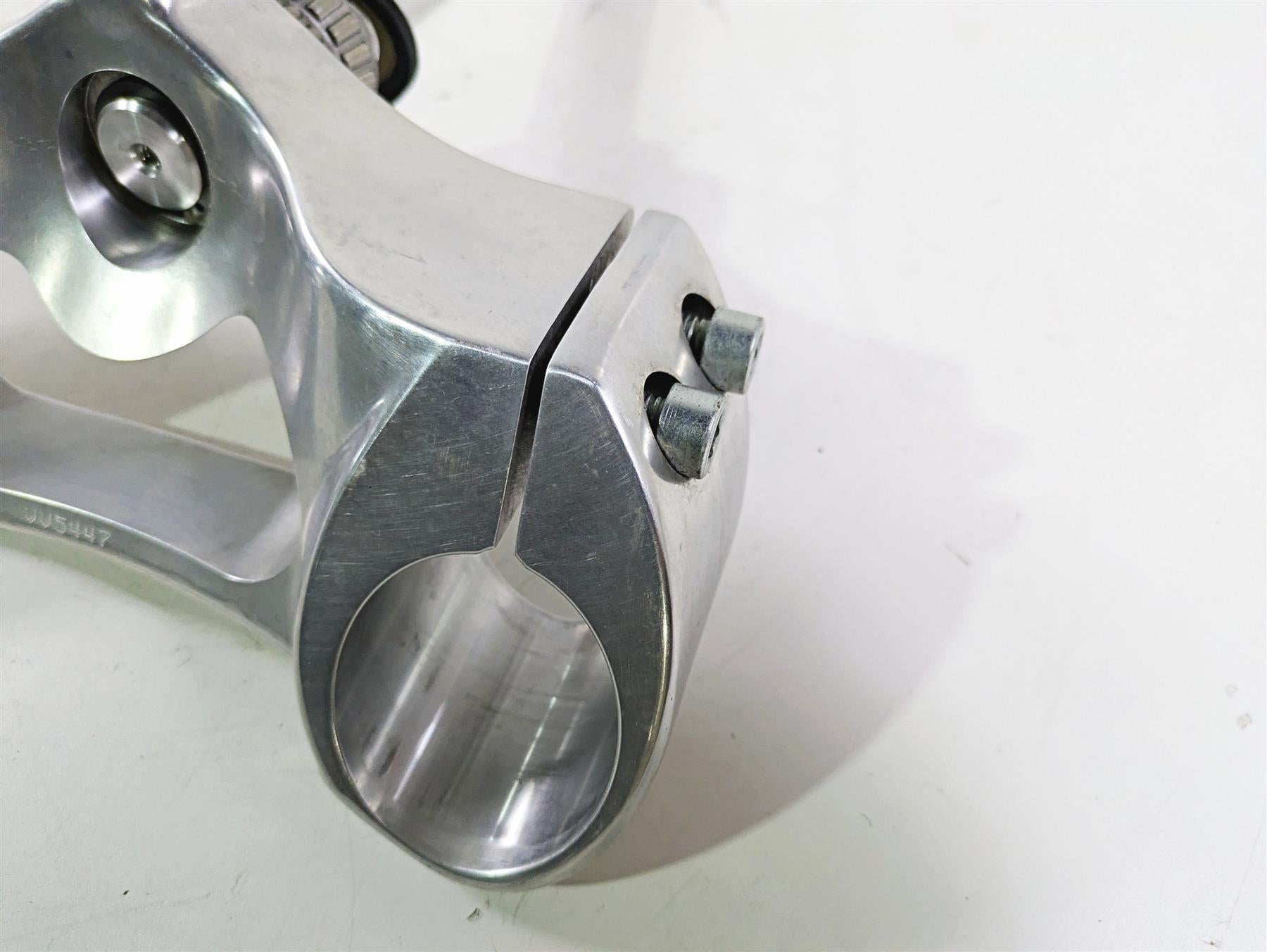 2006 Harley VRSCR Street V-Rod Lower Triple Tree Steering Clamp 46781-06A {{ shop.shopifyCountryName }} - Mototech271