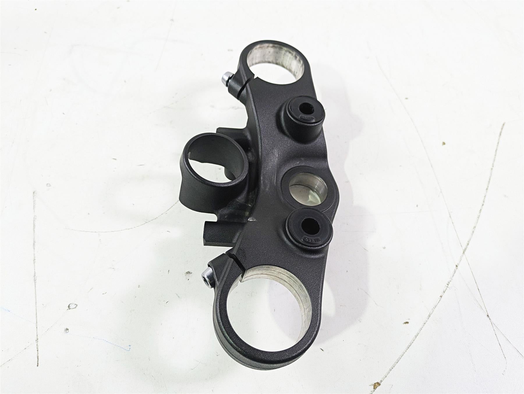 2022 Kawasaki ZR900RS Cafe Upper Triple Tree Steering Clamp 44039-0182-18R {{ shop.shopifyCountryName }} - Mototech271
