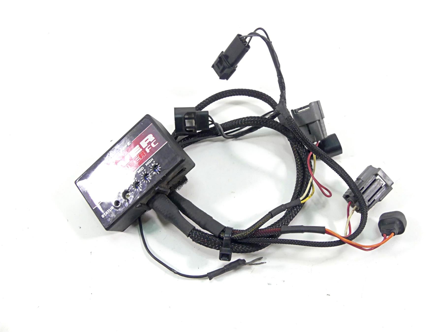 2008 Suzuki M109R VZR1800 Dynojet Power Commander Fuel Controller FC20016 {{ shop.shopifyCountryName }} - Mototech271