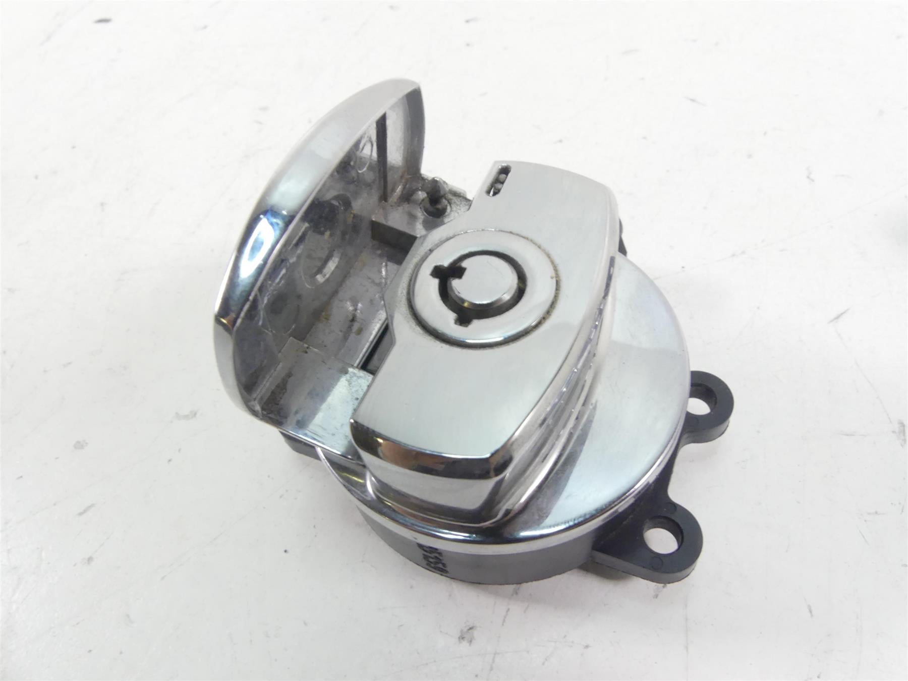 2015 Harley FXDF Dyna Fat Bob Ignition Switch Steering Lock Key Set 71430-12 {{ shop.shopifyCountryName }} - Mototech271