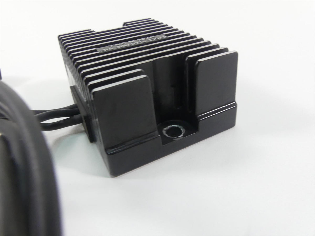 1999 Harley Dyna FXDL Low Rider Rectifier Voltage Regulator 74518-99A {{ shop.shopifyCountryName }} - Mototech271