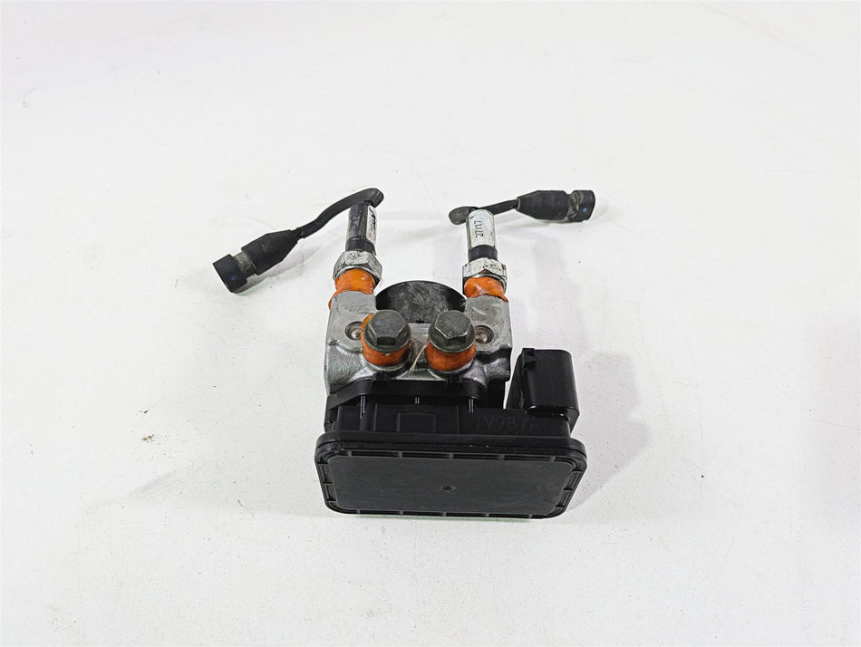 2017 Indian Chieftain Limited Abs Brake Pump Control Unit Module 2204981 {{ shop.shopifyCountryName }} - Mototech271