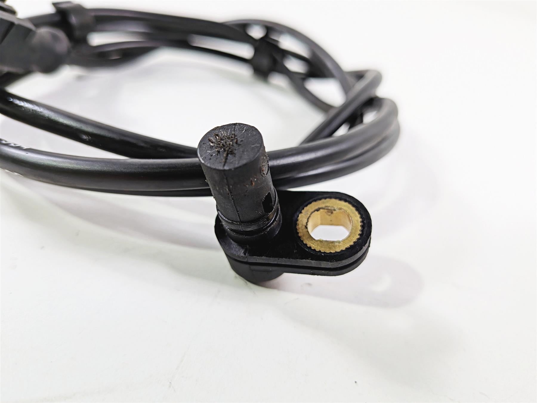 2015 KTM 1290 R Super Duke Front Abs Brake Wheel Speed Sensor Bosch 76042025000-Mototech271