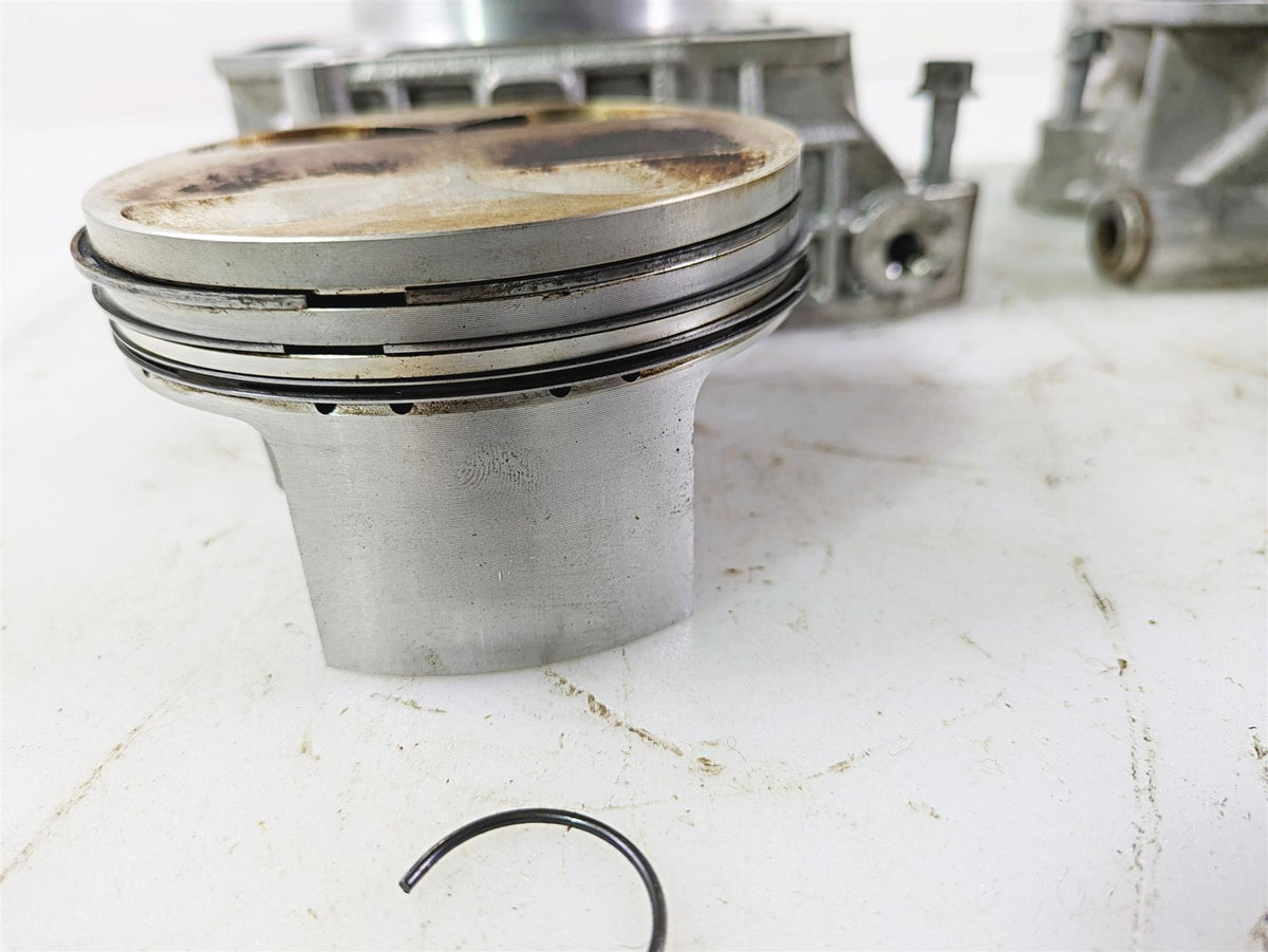 2008 Aprilia RSVR 1000 Factory Jug Barrel & Piston Set - Read AP0613419 {{ shop.shopifyCountryName }} - Mototech271
