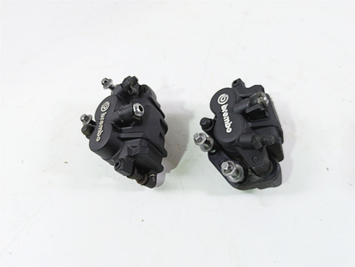 2017 BMW F800GS Adv K75 Brembo Front Brake Caliper Set 34117716715 34117716716 {{ shop.shopifyCountryName }} - Mototech271