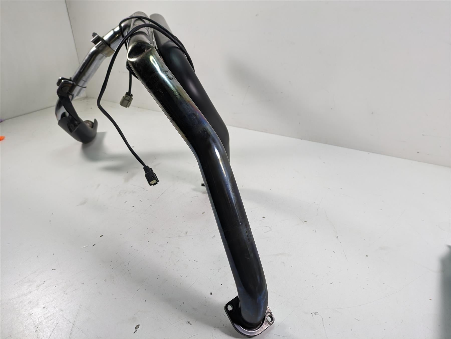 2013 Harley Touring FLHX Street Glide Vance Hines Dresser Header -Read 1802-0381 {{ shop.shopifyCountryName }} - Mototech271