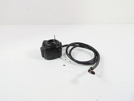 2016 Harley FXDF Dyna Fat Bob Left Blinker Control Switch - Read 71500372A {{ shop.shopifyCountryName }} - Mototech271