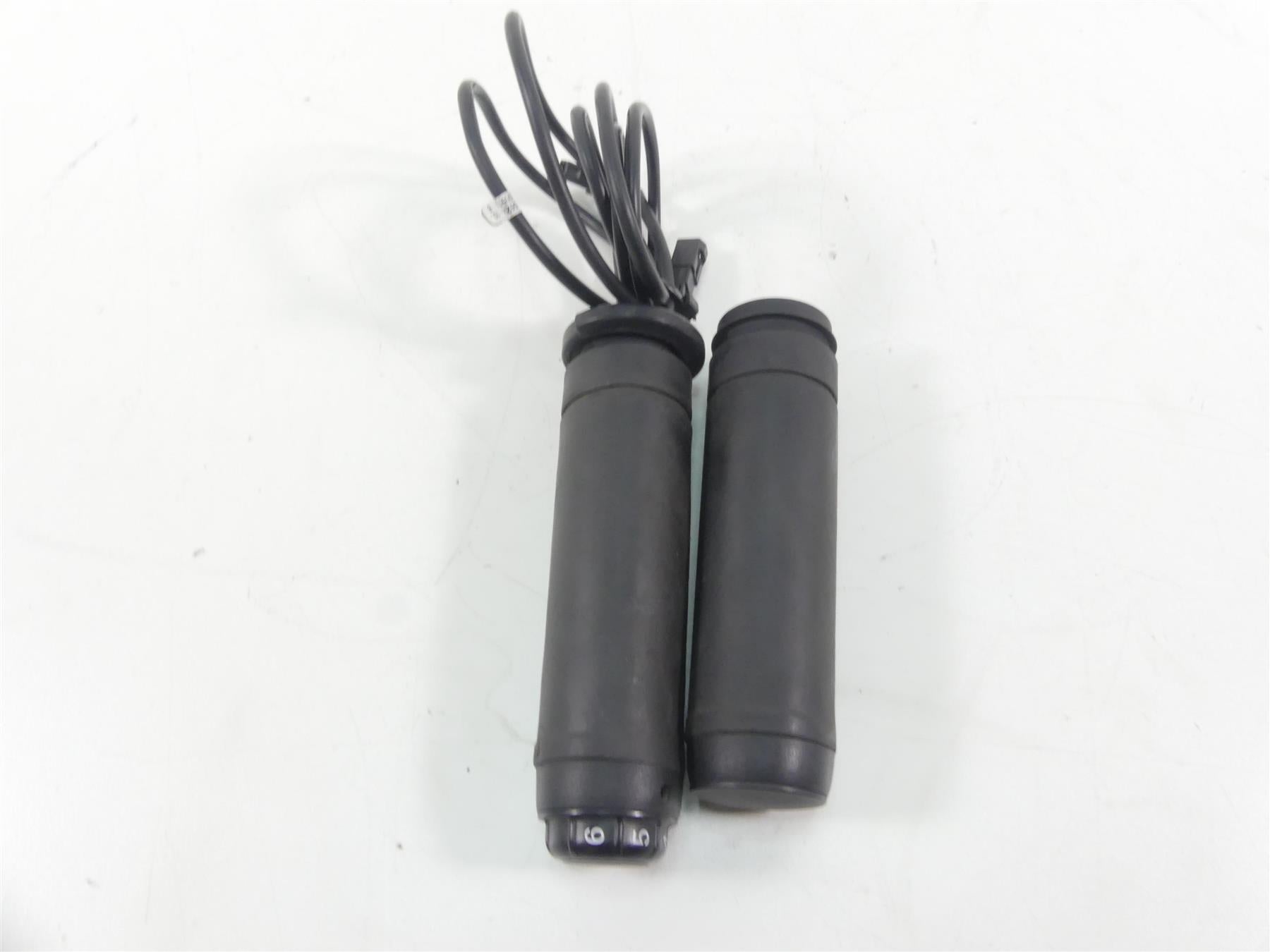 2014 Harley Touring FLHTK Electra Glide Left Right Heated Hand Grip Set 56209-10 {{ shop.shopifyCountryName }} - Mototech271