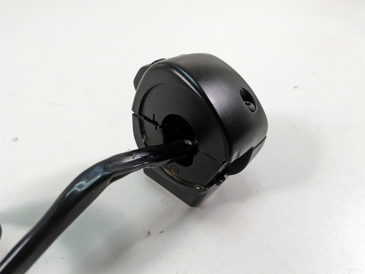 2006 Harley Touring FLHTCUI Electra Glide Left Hand Control Switch 71682-06A {{ shop.shopifyCountryName }} - Mototech271