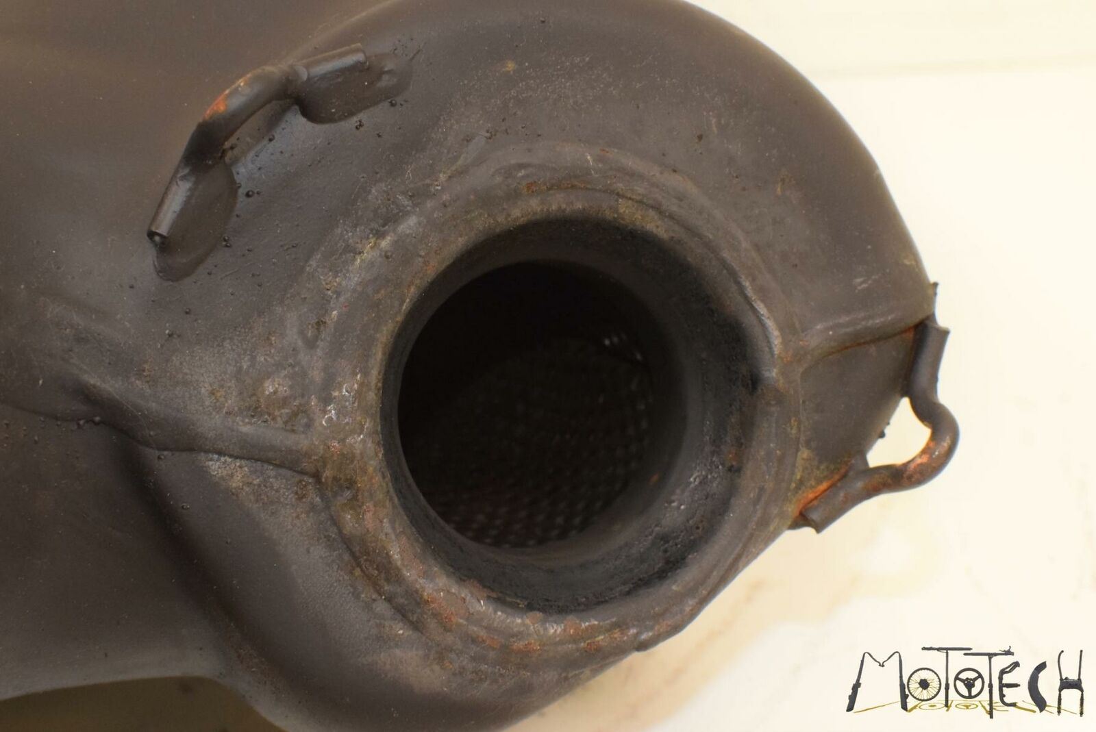 2013 Polaris PRO 800 RMK 155 OEM Resonator Exhaust Muffler 1262304-029 {{ shop.shopifyCountryName }} - Mototech271