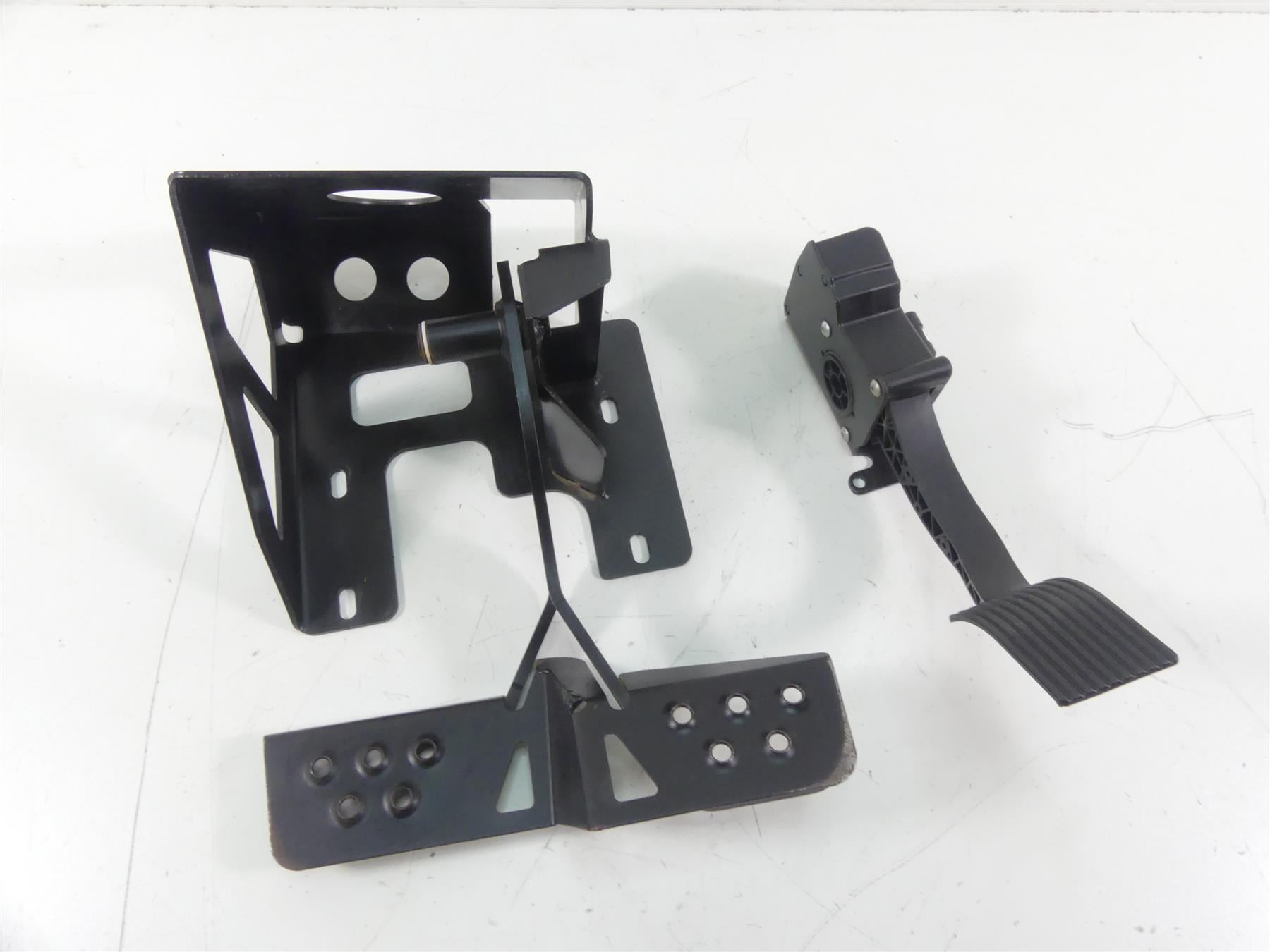2020 Polaris RZR RS1 1000 Brake & Accelerate Pedal Lever Set 1023075 4014042 {{ shop.shopifyCountryName }} - Mototech271
