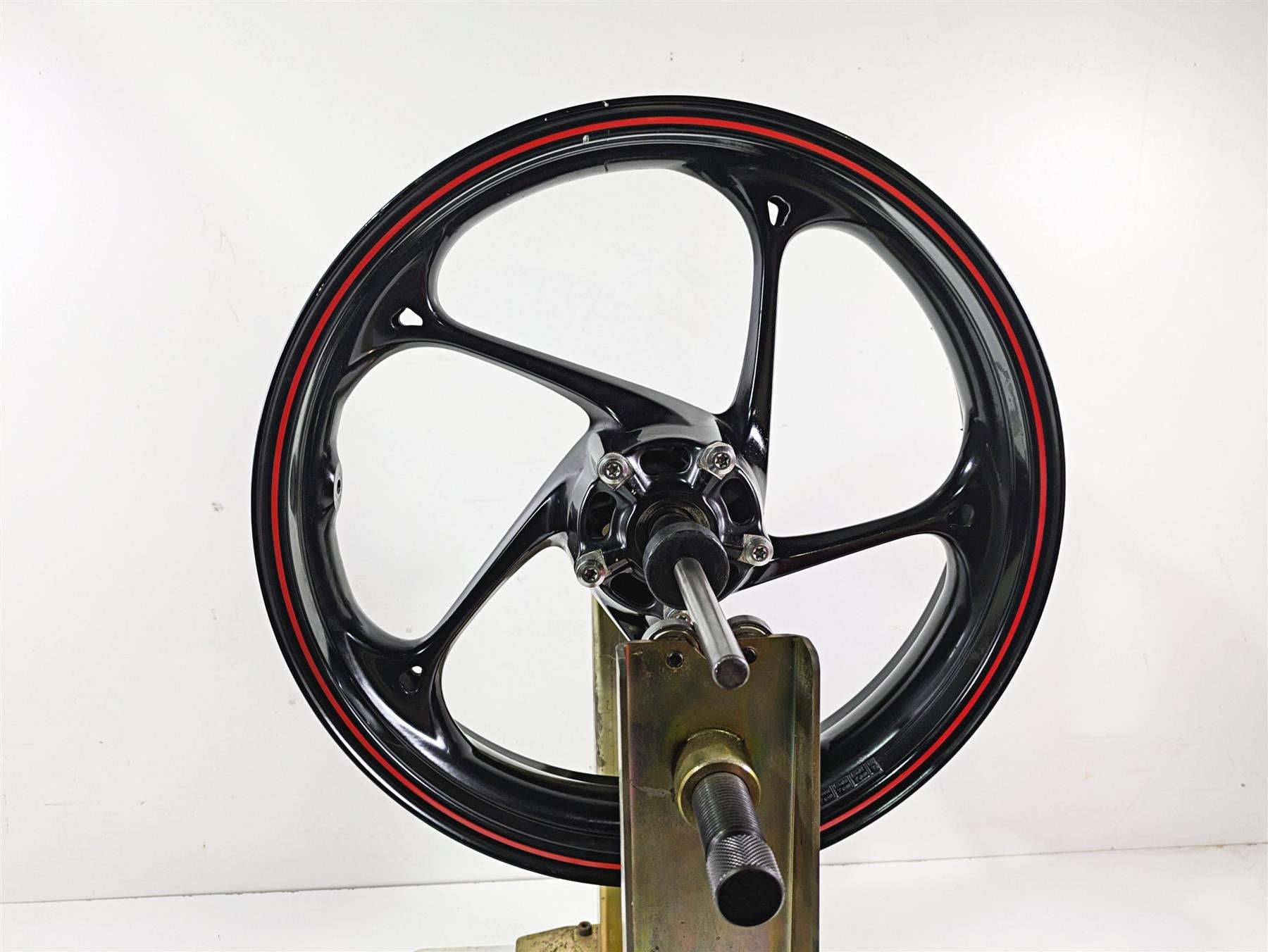 2019 Triumph Speed Triple RS 1050 Front Wheel Rim 17x3.5 .22mm Runout T2000515 | Mototech271