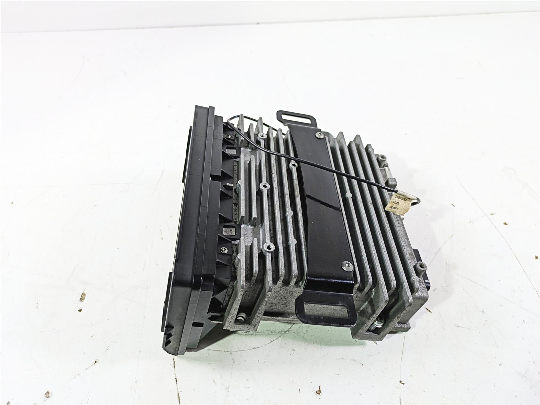 2016 Harley Touring FLTRX Road Glide Radio Stereo Boom Box 6.5GT 76000076 {{ shop.shopifyCountryName }} - Mototech271