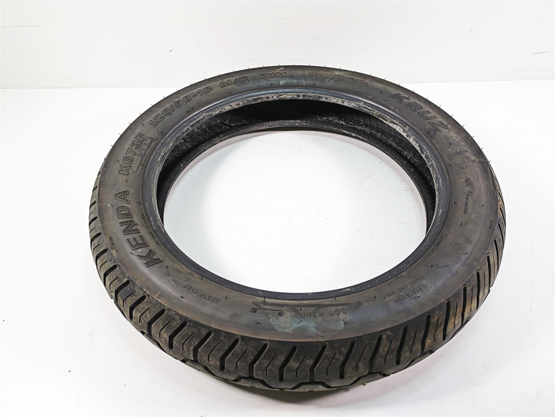 Used Motorcycle Front Tire Kenda Kruz K673F 120/90-18 DOT2922 106A2018 {{ shop.shopifyCountryName }} - Mototech271