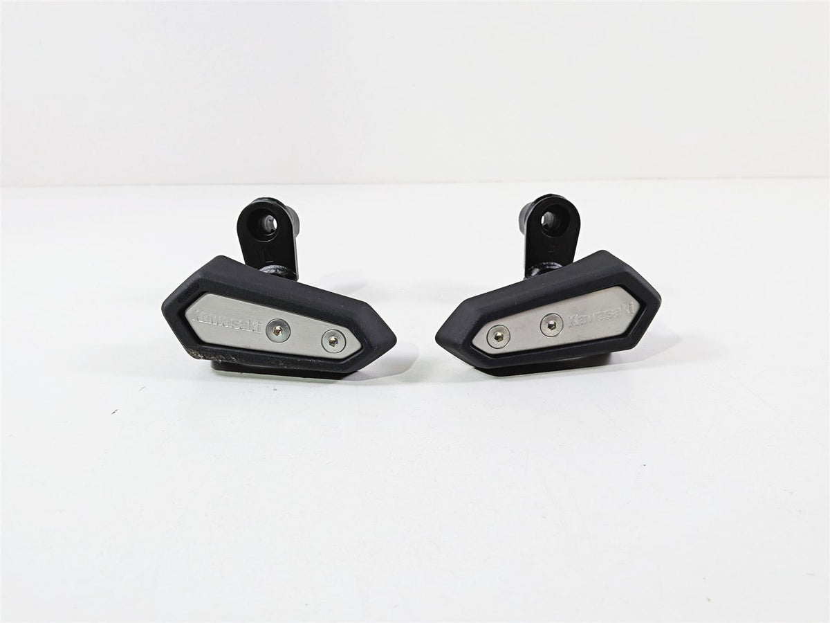 2024 Kawasaki EX500 Ninja 40th An. Left Right Frame Slider Set 99994-2006 {{ shop.shopifyCountryName }} - Mototech271