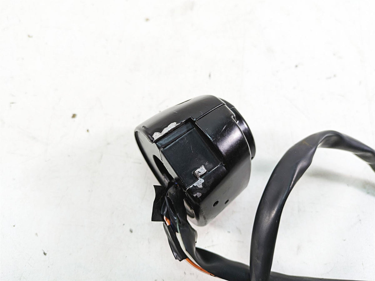 2006 Harley FLSTI Softail Heritage Left Hand Turn Signal Control Switch 71682-06 {{ shop.shopifyCountryName }} - Mototech271