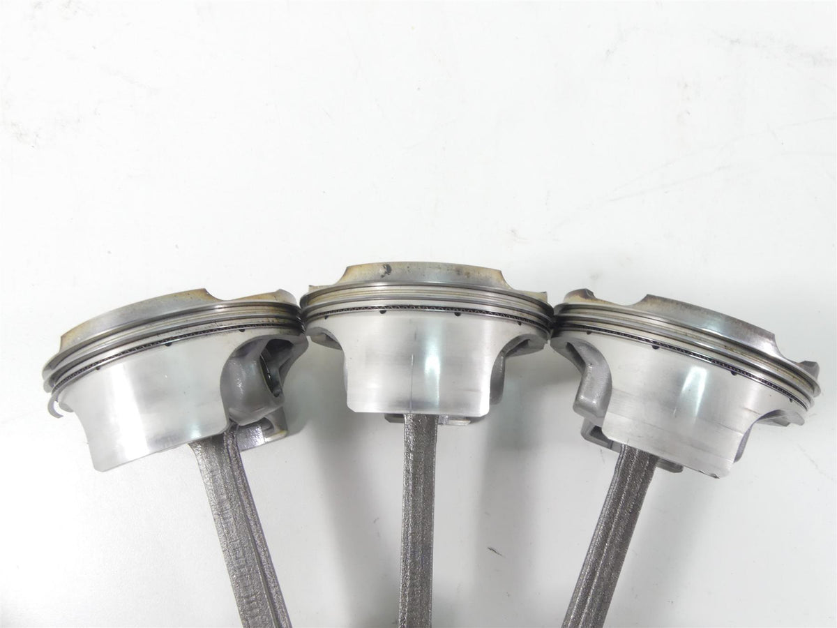 2020 Triumph Speed Triple RS 1050 Crank Case Crankcase Motor Piston T1162225 {{ shop.shopifyCountryName }} - Mototech271