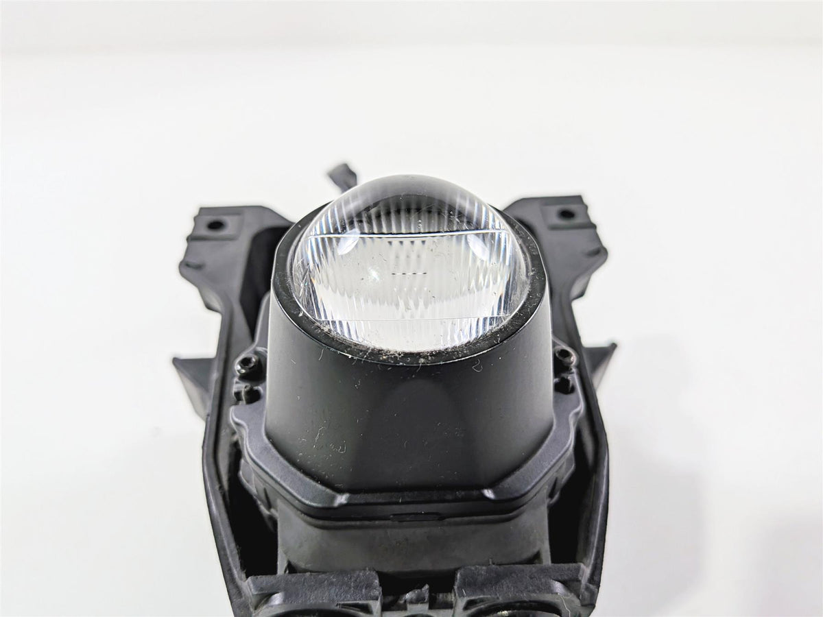 2025 Yamaha YZF R7 Headlight Head Light Lamp Lens - Read BEB-84300-03-00 {{ shop.shopifyCountryName }} - Mototech271