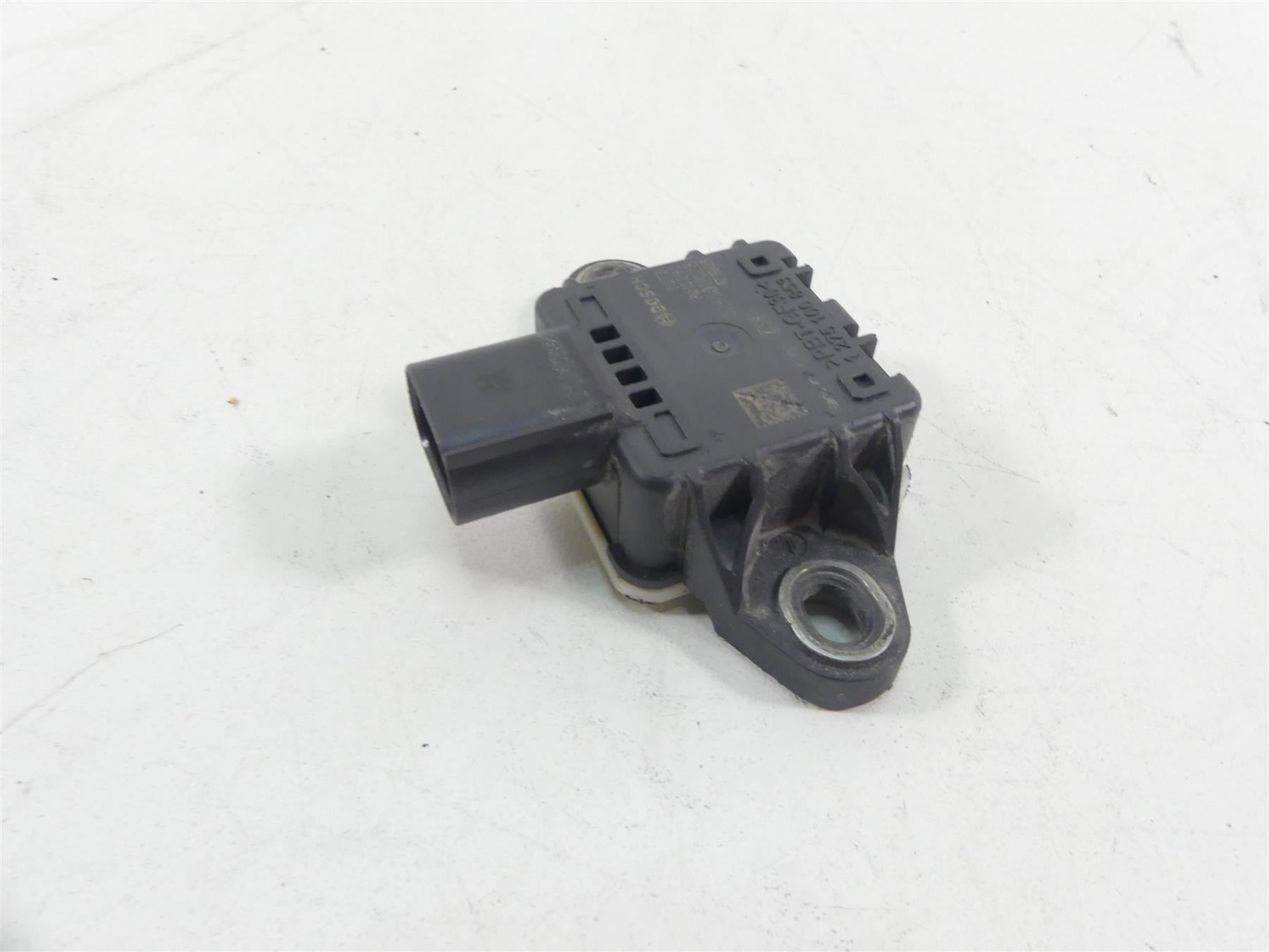 2018 Honda CBR1000 RR SC77 Bosch Tilt Angle Sensor Module 1275100853 {{ shop.shopifyCountryName }} - Mototech271