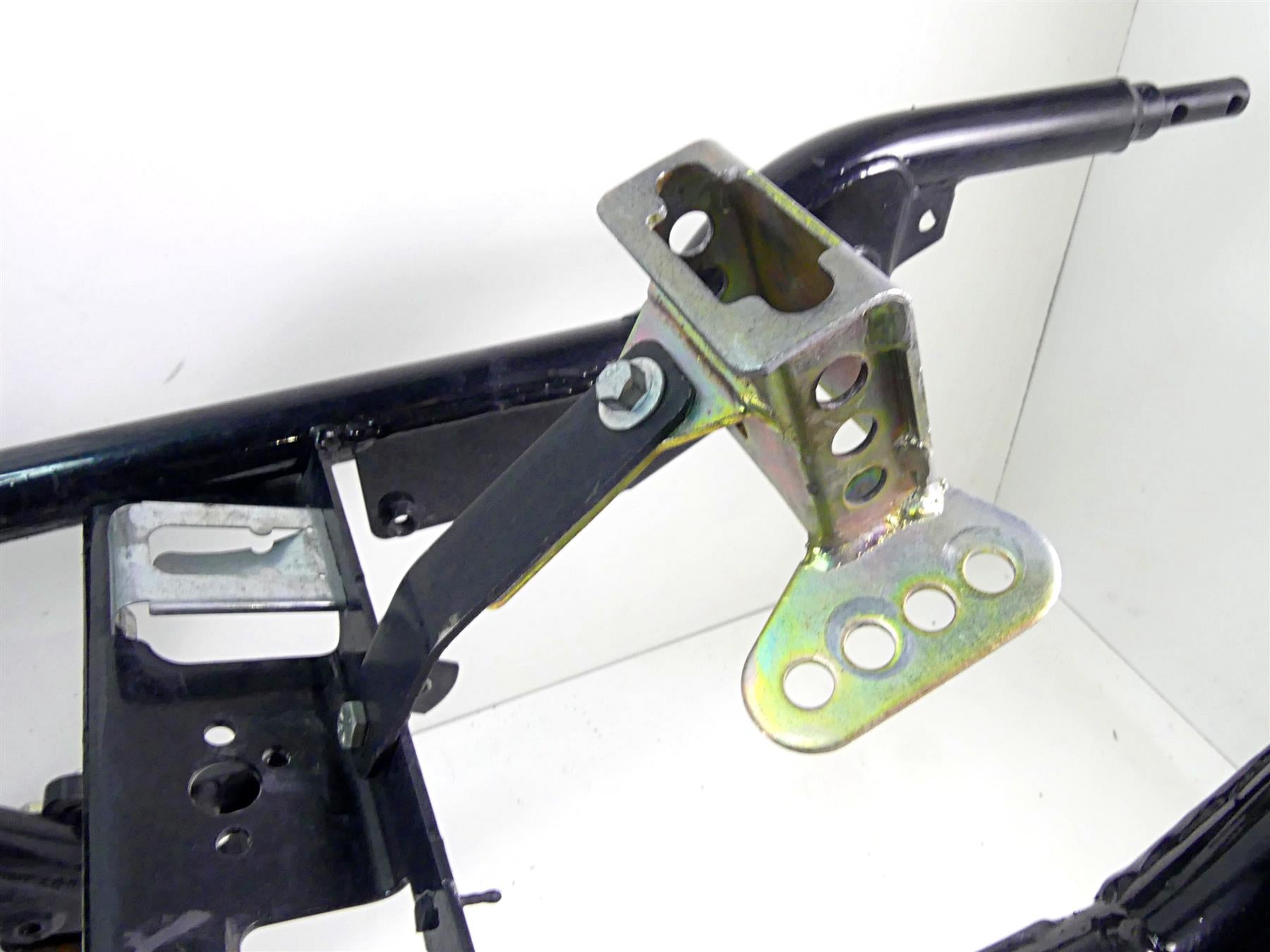 2002 Harley Touring FLHTC Electra Glide Straight Main Frame Chassis With Clean New Mexico Title 47900-02A {{ shop.shopifyCountryName }} - Mototech271