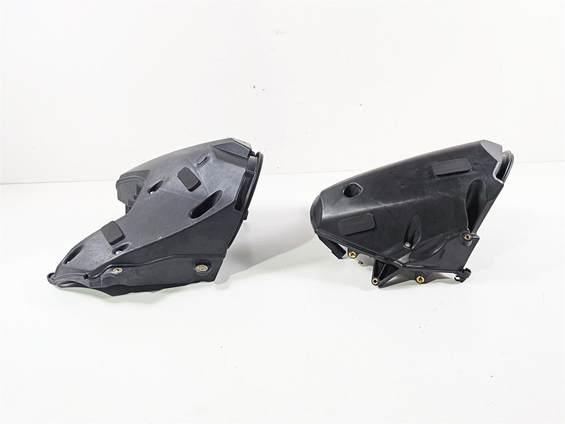 2020 Harley Touring FLTRK Road Glide Left Right Speaker & Housing Set 76000458 {{ shop.shopifyCountryName }} - Mototech271