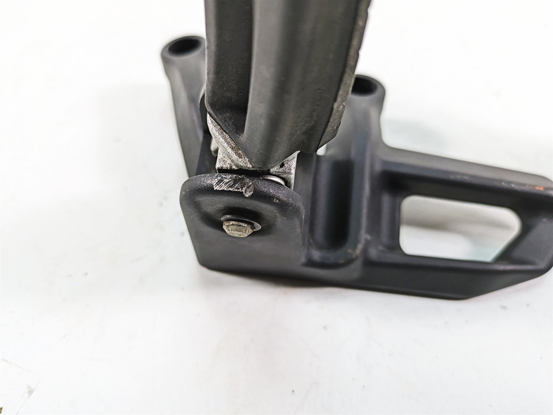 2018 KTM 1090 Adventure R Rear Passenger Foot Peg Set 60303048000 60303049000 {{ shop.shopifyCountryName }} - Mototech271